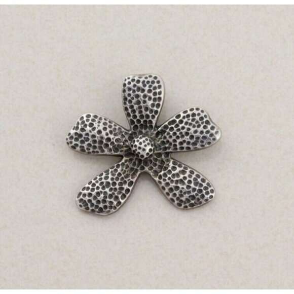 Silpada Jewelry - Pendant Only Sterling Silver Flower Pendant Silpada 1 1/2" x 1 1/2"